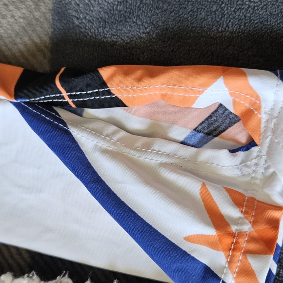 Swimsuit - Picture 5 of 6